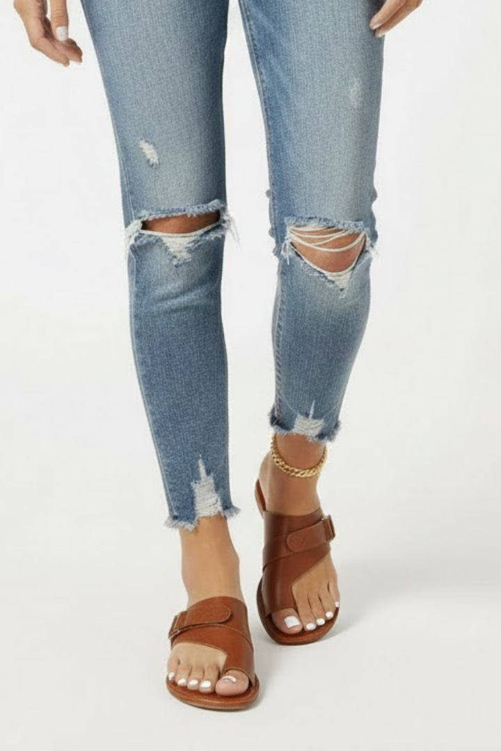 Faye | Stylish Summer Flat Sandals