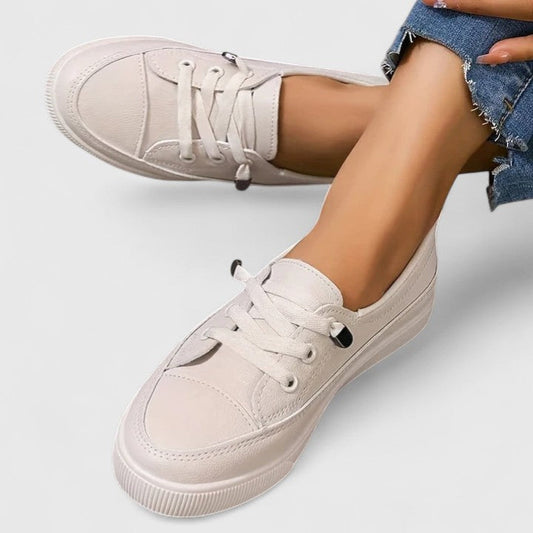 Reese | Orthopedic Lace-Up Flat Sneakers