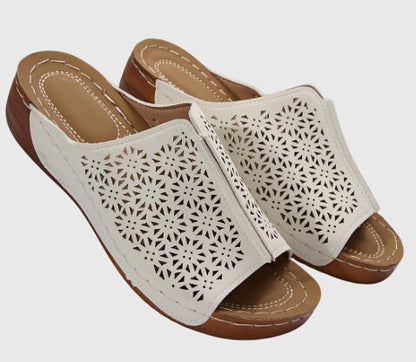 Layla | Orthopedic Wedge Mules