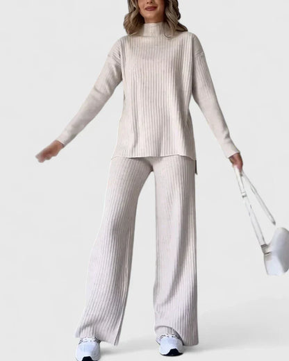 Lily | Comfortable Ribbed Turtleneck Top and Pants Matching Set