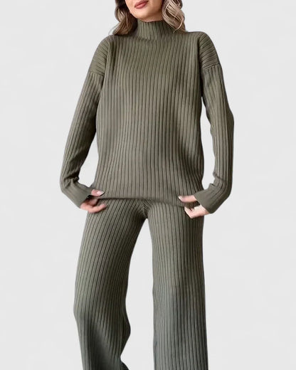 Lily | Comfortable Ribbed Turtleneck Top and Pants Matching Set