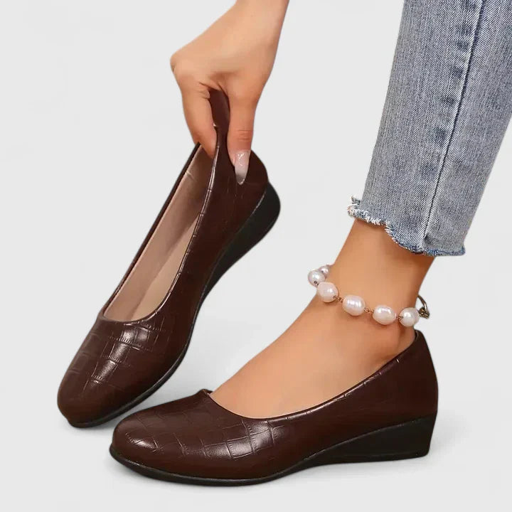 Petra | Orthopedic Classic Wedge Shoes