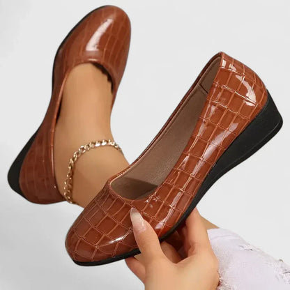 Petra | Orthopedic Classic Wedge Shoes