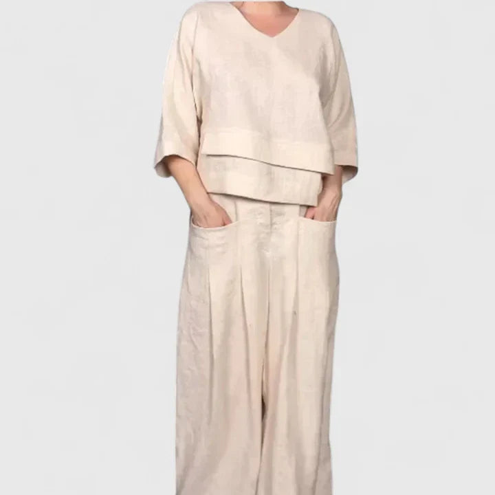 Peyton | Comfortable Layered Top and Wide Leg Pants