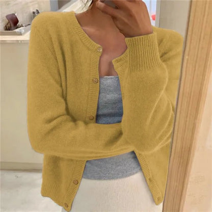 Riley | Fitted Cropped Crew Neck Cardigan