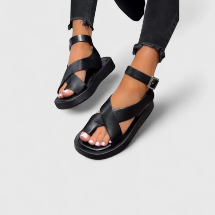 Sloane | Crossover Buckle Flatform Sandals