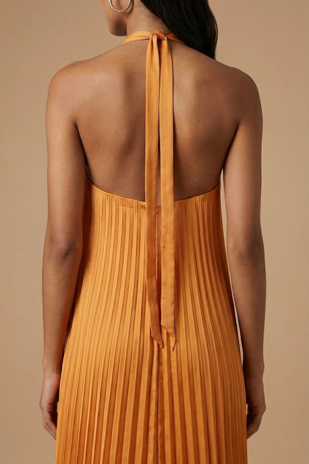 Sienna | Elegant Pleated Halter Maxi Gown